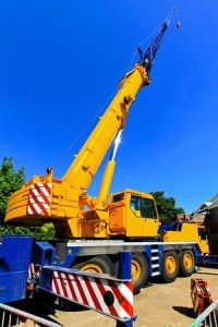 Secure Cranes, Lifts and More for Your Spring Projects