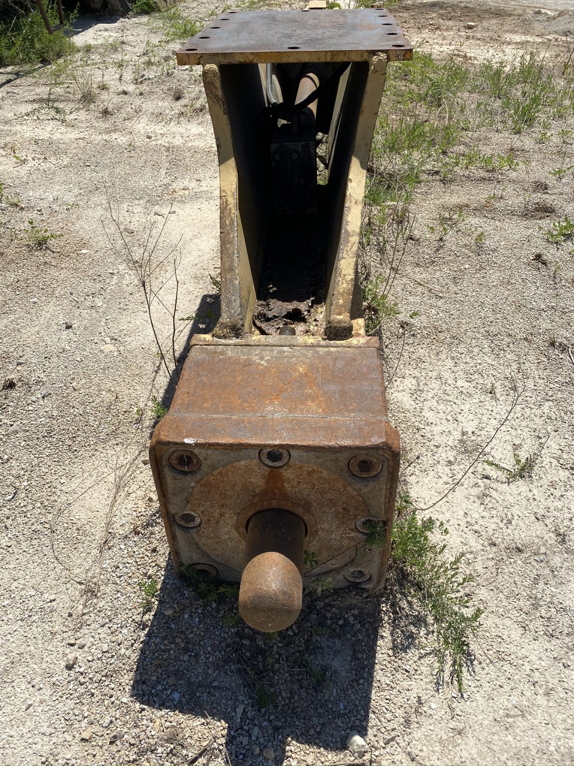 UNIVERSAL TX300 IMPACT HAMMER Rackers Equipment Company