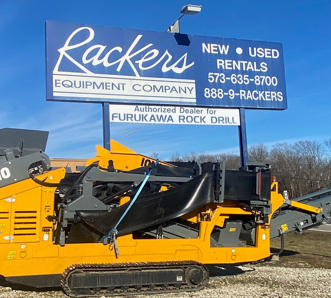 Rackers Company Sign