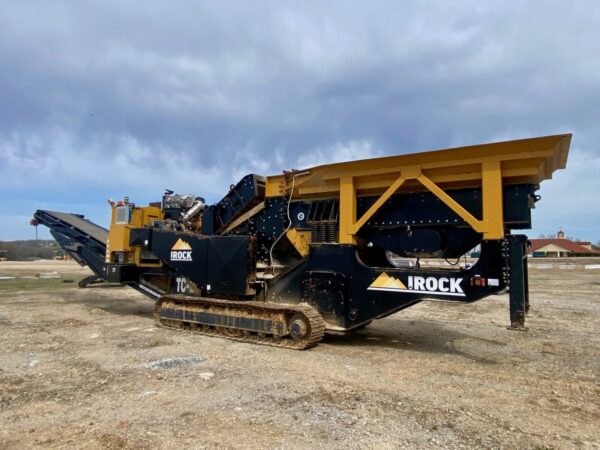 (2021) IROCK TC-20 TRACK-MOUNTED 4056 IMPACT CRUSHER W/ 2253 HRS