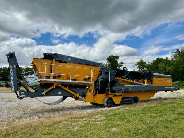 (NEW) ANACONDA SR514 3-DECK SCREEN W/ HYD TIP GRIZZLY & RADIO REMOTE - Image 3