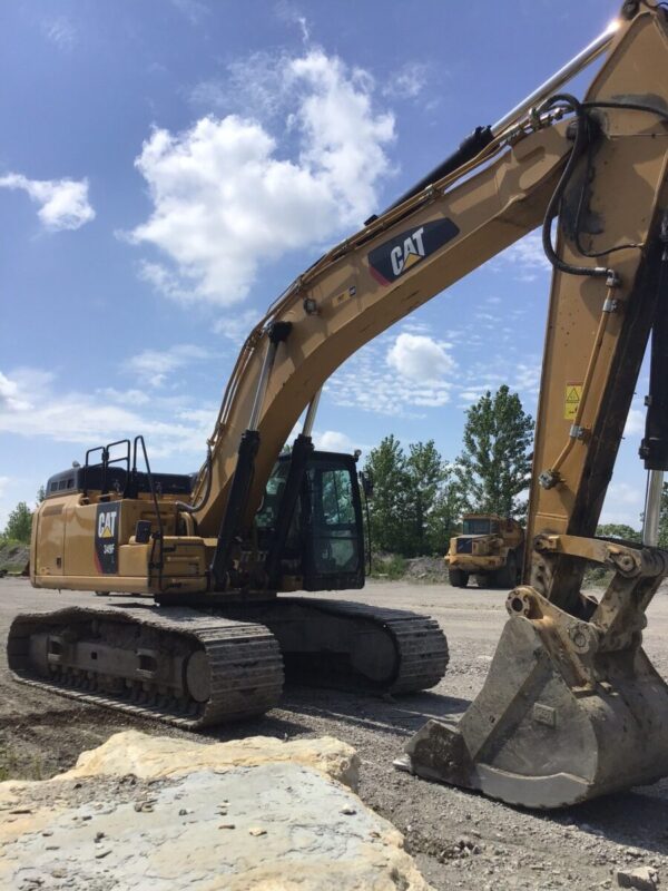 (2019) Cat 349F EXCAVATOR W/ 8162 HRS & PLUMBED W/ AUX HYD'S ON 12' 10" STICK - Image 2