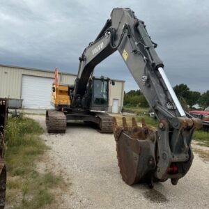 (2019) VOLVO EC250EL EXCAVATOR WITH 2994HRS & QUICK ATTACH